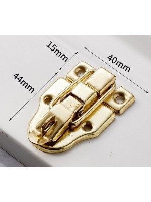 Замок для шкатулок и кейсов ,цв-золото,40*44мм,цена за 1 шт Замок для шкатулок и кейсов ,цв-золото,40*44мм,цена за 1 шт