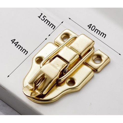 Замок для шкатулок и кейсов ,цв-золото,40*44мм,цена за 1 шт