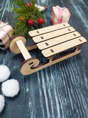 Заготовка-Санки маленькие Размер 9.5*4.5*3см Заготовка-Санки маленькие Размер 9.5*4.5*3см