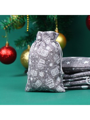 Мешочек подарочный из ткани-новогодний 13 х 18 см,варежки на сером.