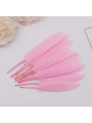 Перья декоративные,цв-розовый,размер 10-13см,цена за 50 шт