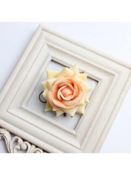 Головка цветочная "Роза персиковая" размер 7-8 см