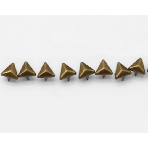 Декоративные заклёпки, Шип-треугольник цв-бронза,6 мм ,цена за 20шт
