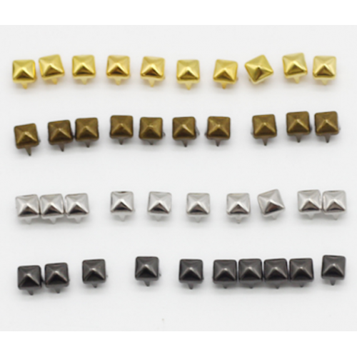 Декоративные заклёпки, Шип-четырёхугольник цв-золото,4 мм ,цена за 20шт