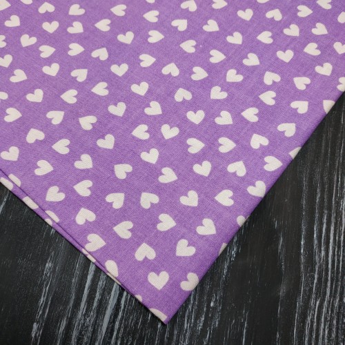Отрез(хлопок)-Сердечки на фиолетовом,50*50см.цена за отрез