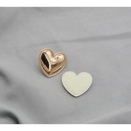 Декоративный элемент (патч)- сердце, кремовый глянец,3,5*3см,цена за 1 шт