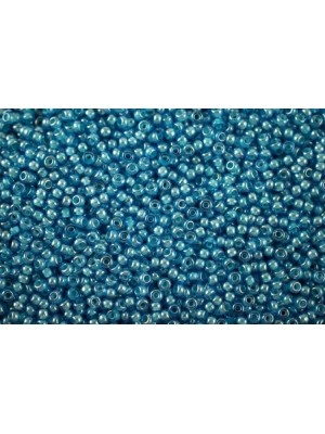 Чешский бисер   10/0 ,5 грамм, цв 61015  прозрачный, голубая линия внутри