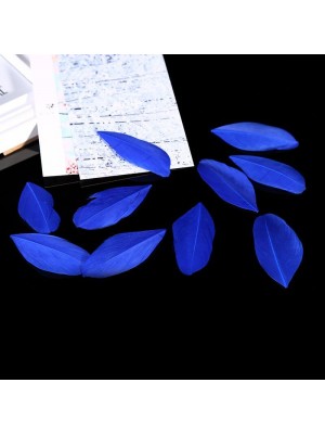 Перья декоративные,цв-ТЁМНО-синий,размер 5-7 см,цена за 50 шт