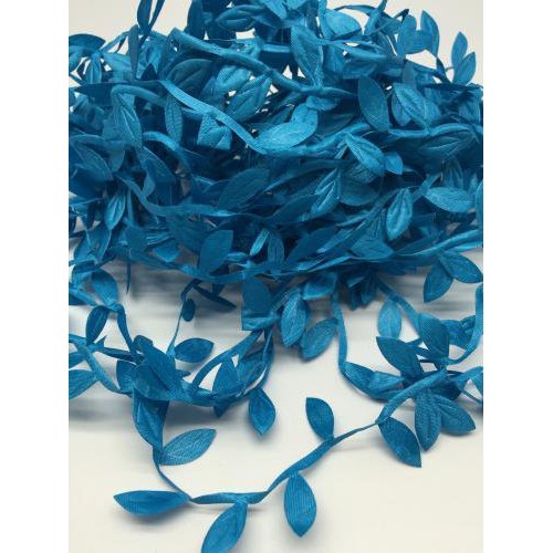 Тесьма декоративная( с листиками)синяя,цена за 1 метр