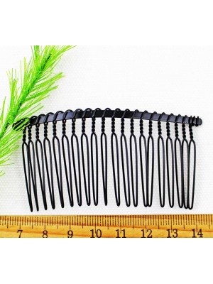 Гребешок металлический с  проволочными зубцами.цв-чёрный,цена за 1 шт