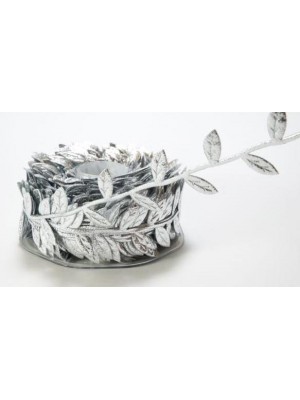 Тесьма декоративная( с листиками)серебрянная.односторонняя,цена за 1 метр