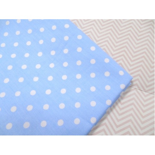 Мерный лоскут(хлопок)-горошки на голубом,50*50 см.цена за отрез