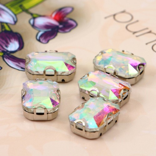 Пришивные стразы в цапах,стекло